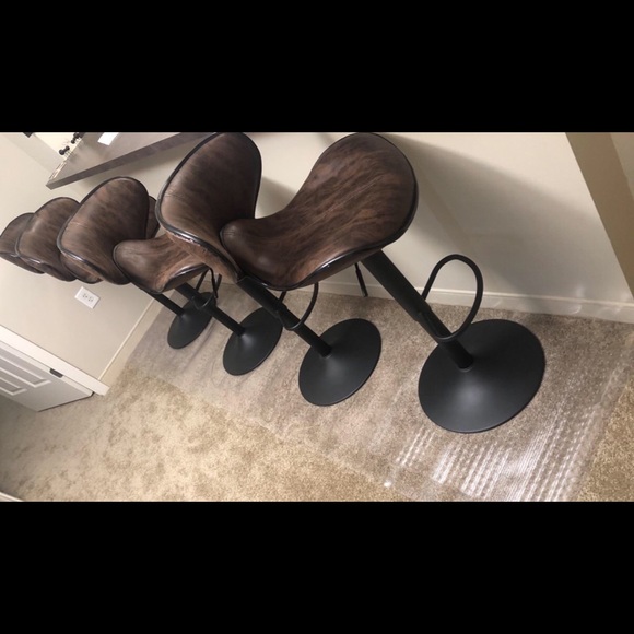 COPY - Clear Plastic Runner Carpet Protector  Multi-Grip - Picture 6 of 6